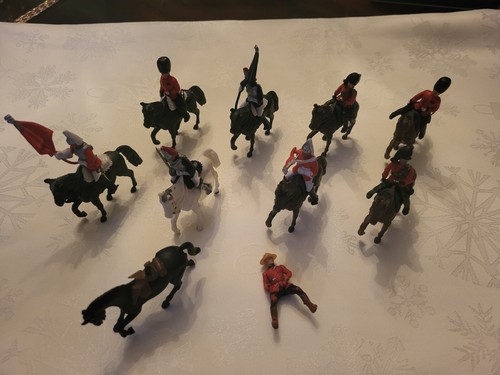 Britains assorted mounted - britains,