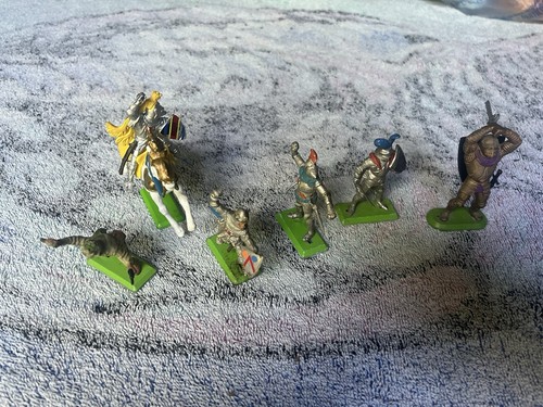 Britains figures soldiers lot - figures,